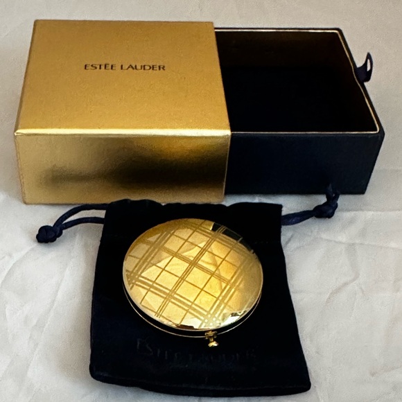 Estee Lauder Gold Plaid Tartan Compact- Lucidity - Picture 1 of 5